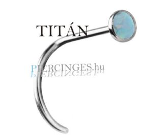 Titán orr piercing világos zöldes opállal